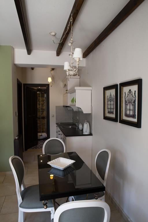 Archontiko Emmanouilidi Suites Loutraki (Pella) Exterior foto