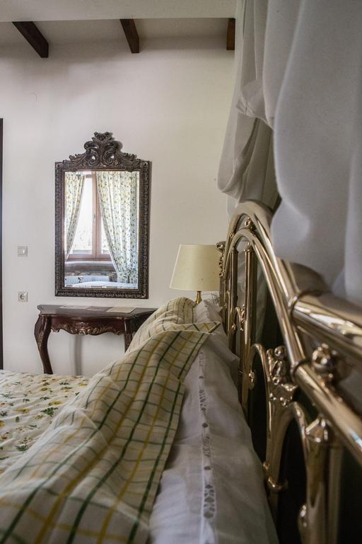 Archontiko Emmanouilidi Suites Loutraki (Pella) Exterior foto
